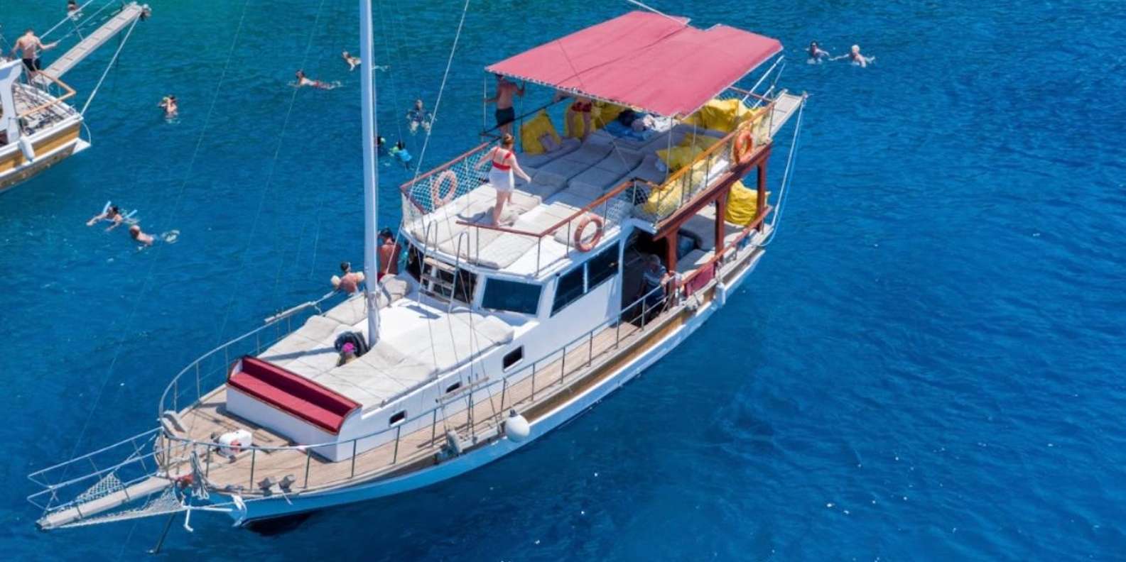 Didim Altınkum Tekne Turu – Günlük Altınkum & Akbük Turları