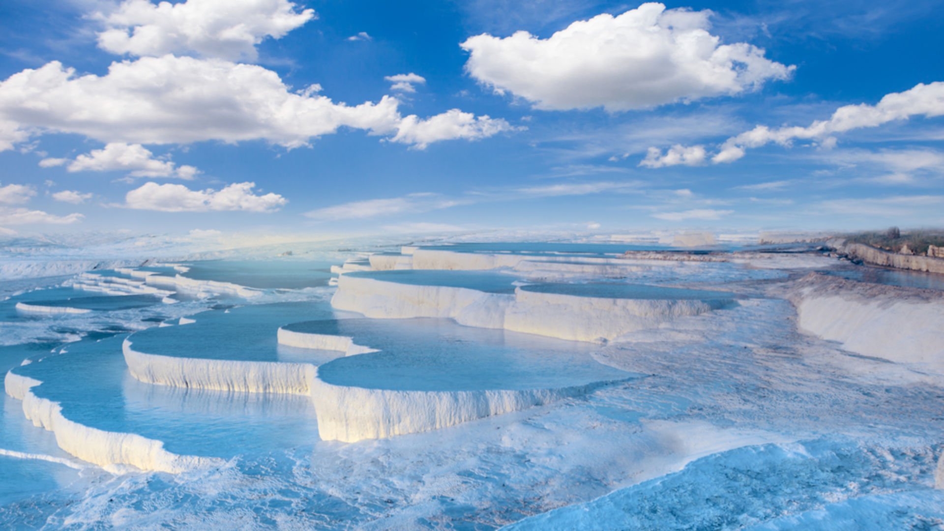 Pamukkale Tour from Didim | Daily Excursion to Pamukkale & Hierapolis