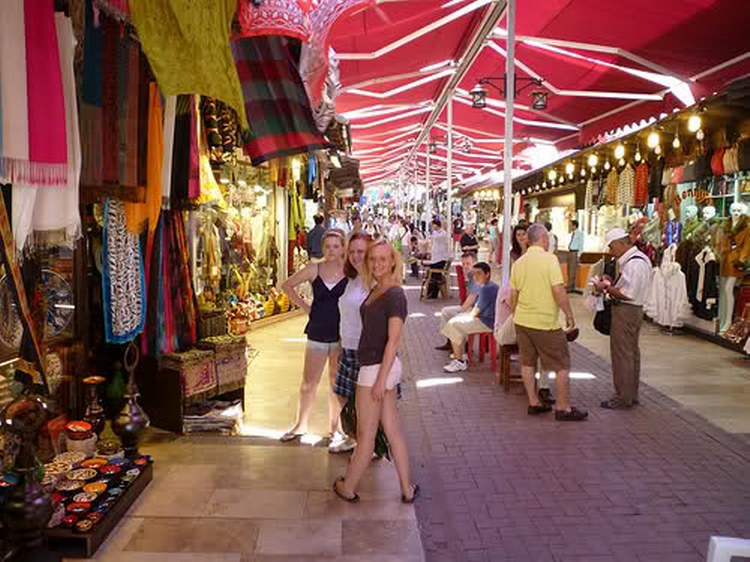 Wycieczka na Targ w Kuşadası z Didim