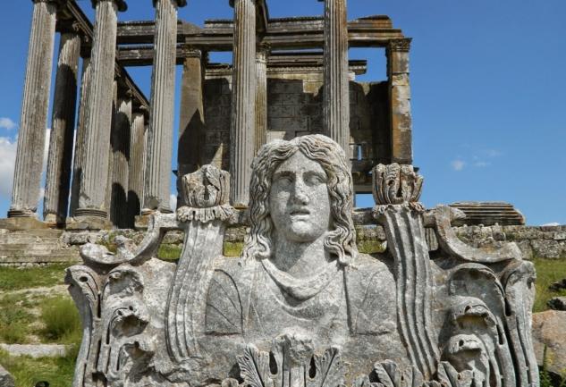 Zamanın İzinde Ege